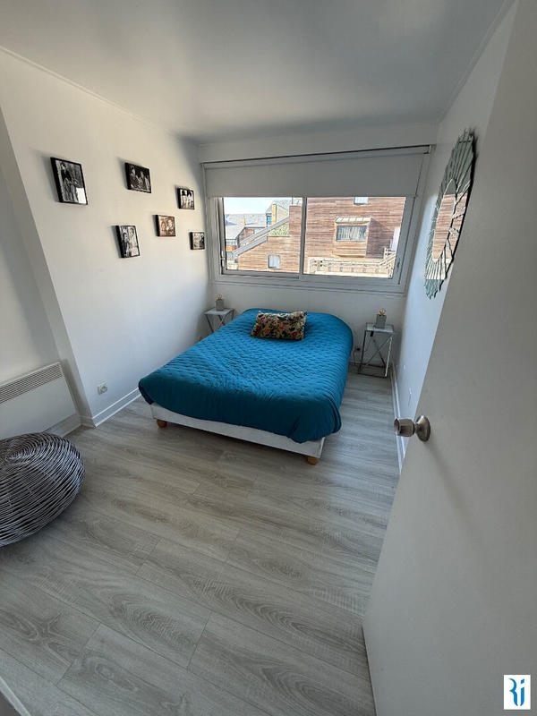 Appartement - 104 m² - 4 pièces