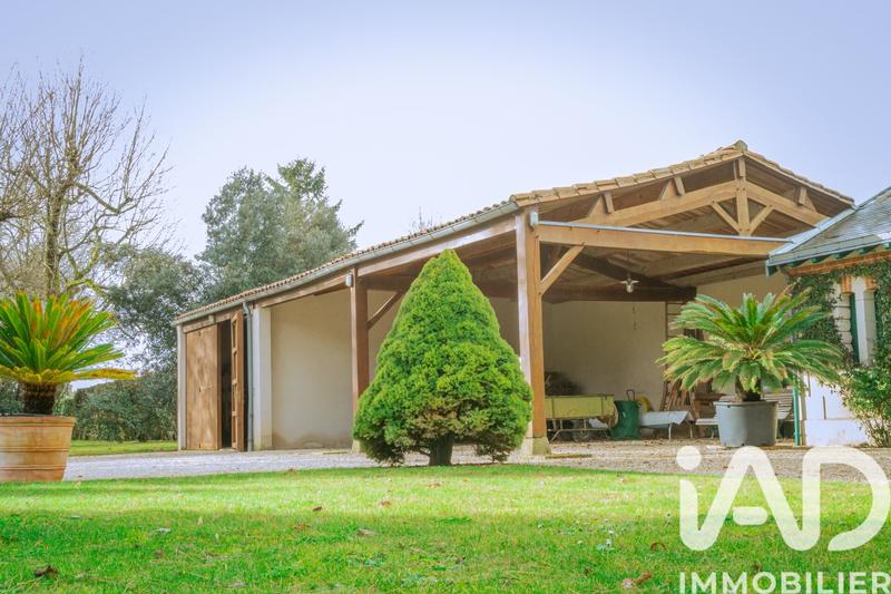 Maison - 188 m² - 8 pièces