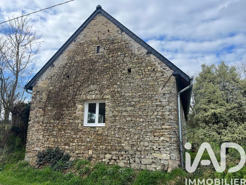 Maison de campagne - 100 m² - 2 pièces