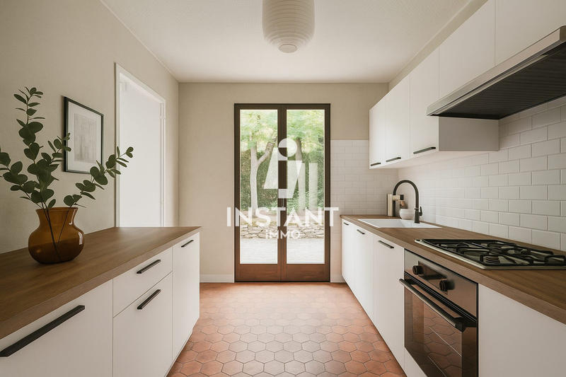 Maison - 127 m² - 8 pièces