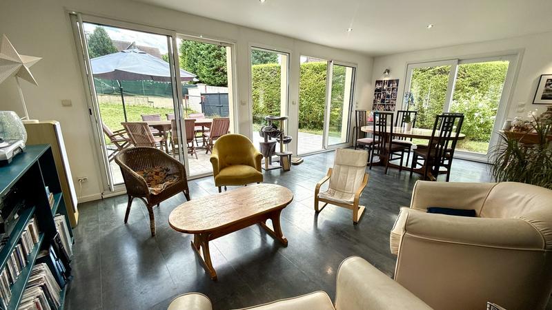 Maison - 135 m² - 8 pièces