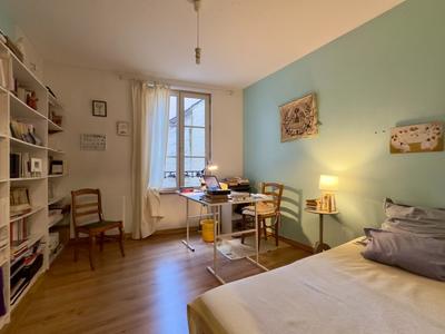 Appartement - 96 m² - 6 pièces