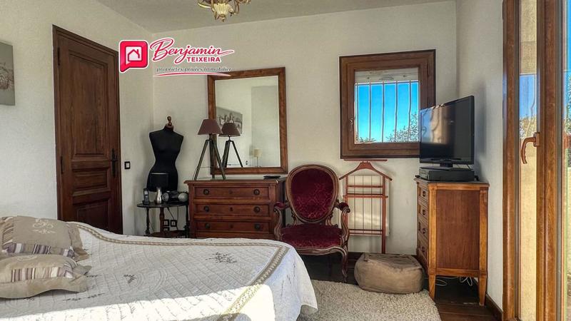 Demeure - 117 m² - 6 pièces