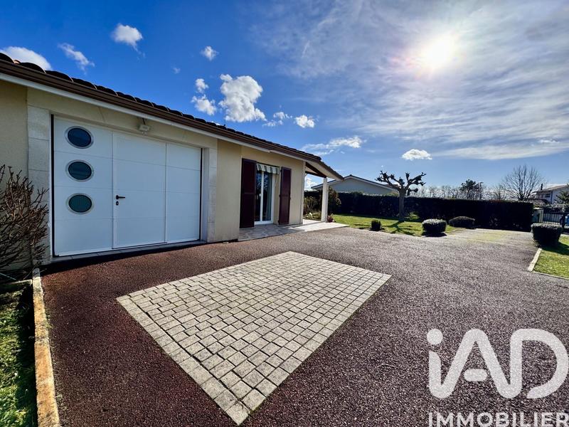 Maison - 108 m² - 4 pièces