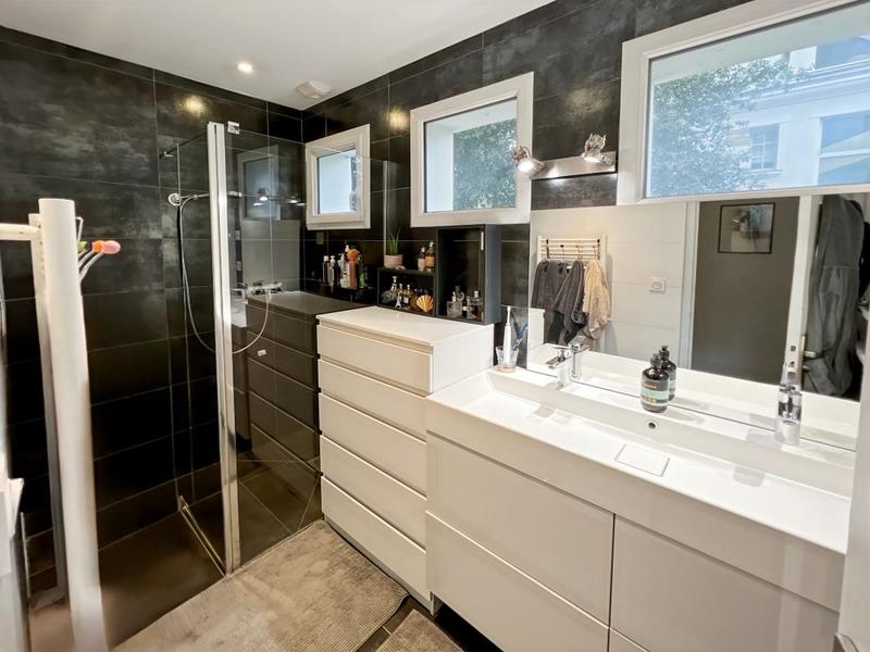 Duplex - 136 m² - 5 pièces