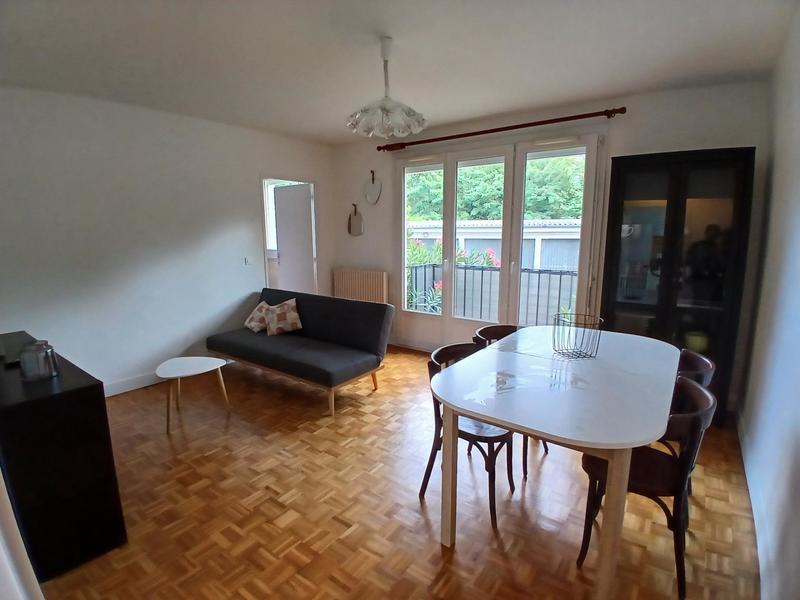 Appartement - 65 m² - 4 pièces