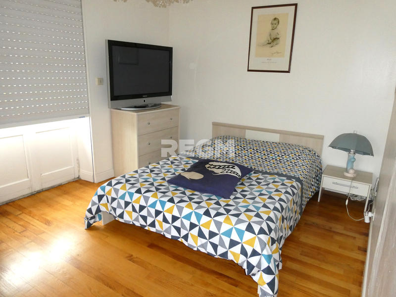 Propriété - 8 191 m² - 11 pièces