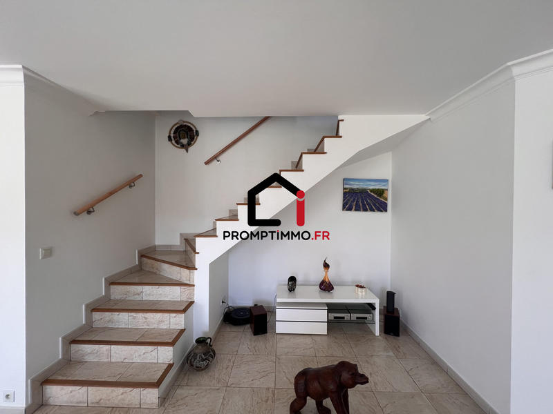 Maison traditionnelle - 208 m² - 7 pièces