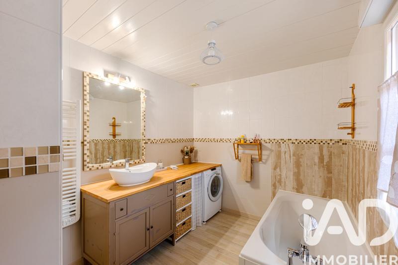 Maison - 110 m² - 5 pièces