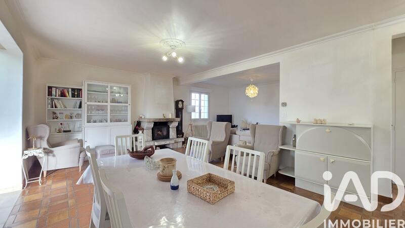 Maison - 135 m² - 6 pièces