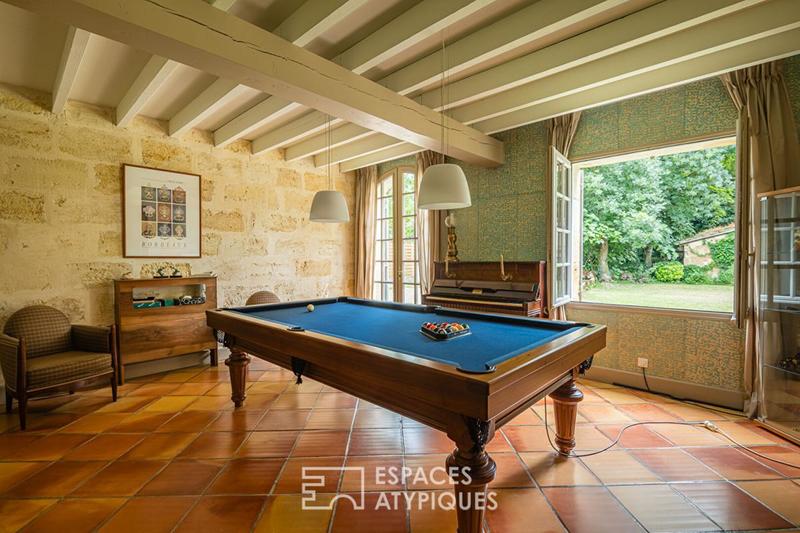 Maison en pierre - 315 m² - 7 pièces