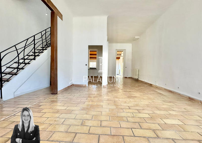 Maison - 140 m² - 4 pièces