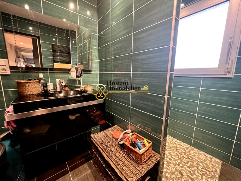 Maison - 150 m² - 5 pièces