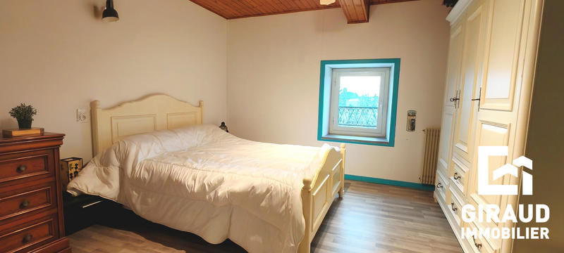 Maison ancienne - 271 m² - 10 pièces