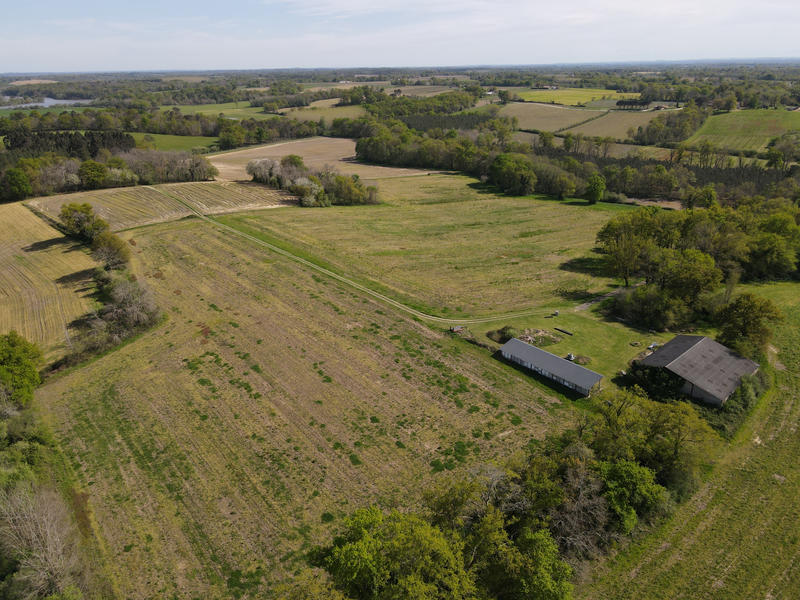 Propriété - 260 m² - 11 pièces