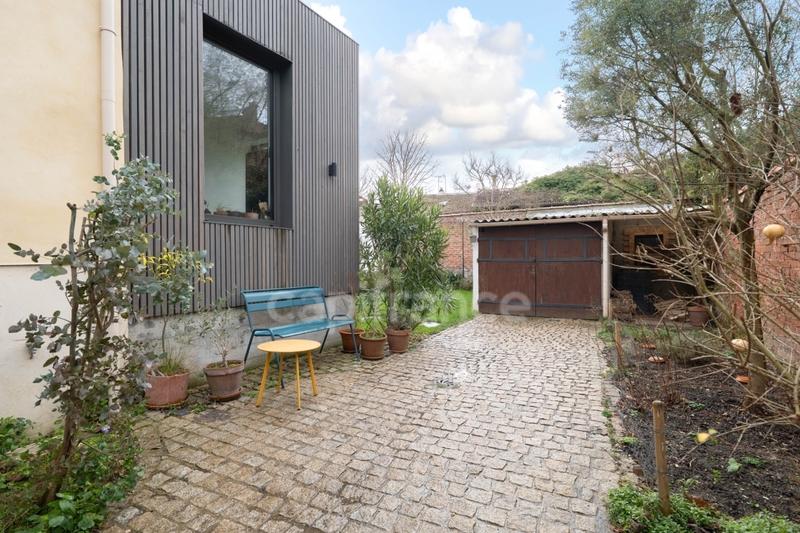 Maison - 91 m² - 4 pièces