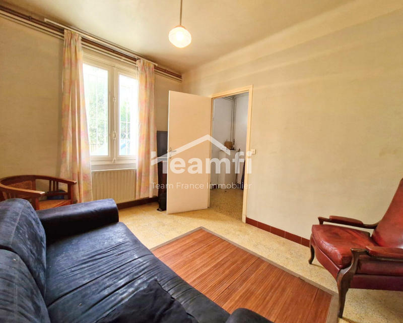 Maison - 110 m² - 6 pièces