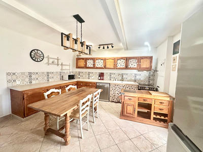 Maison - 95 m² - 4 pièces