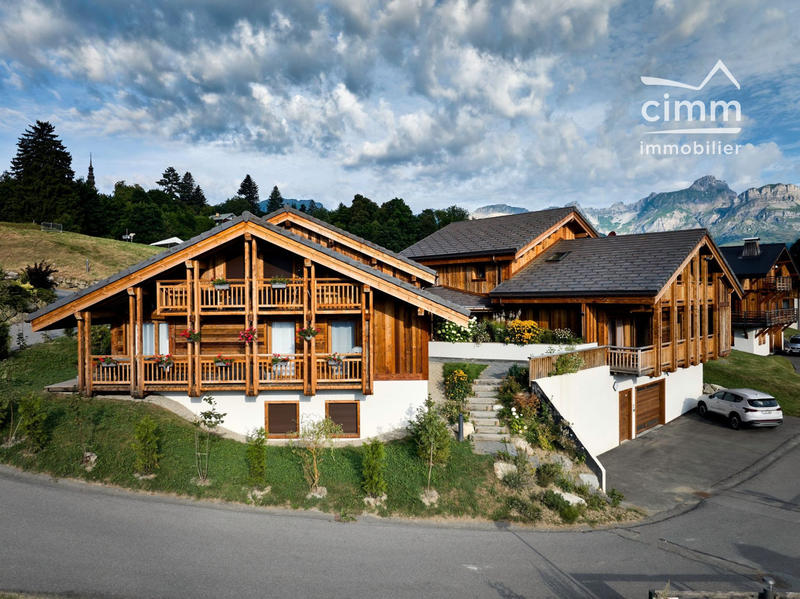 Appartement - 79 m² - 4 pièces