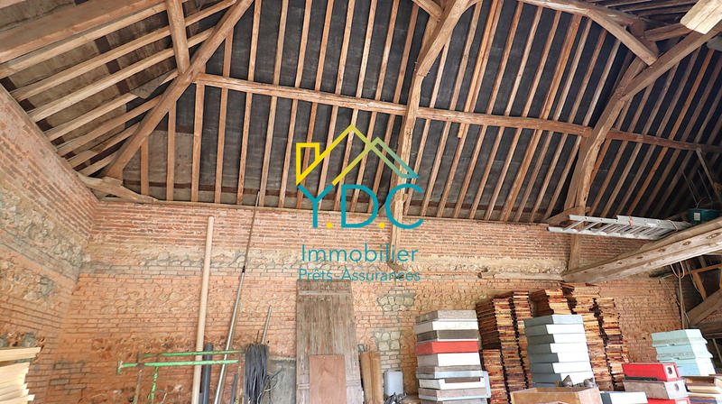 Maison - 305 m² - 10 pièces