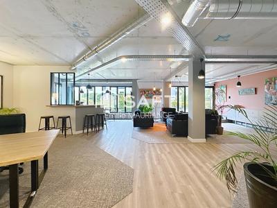 Bureau - 196 m² - 5 pièces