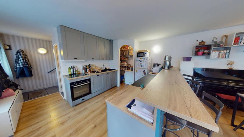 Maison de village - 100 m² - 4 pièces