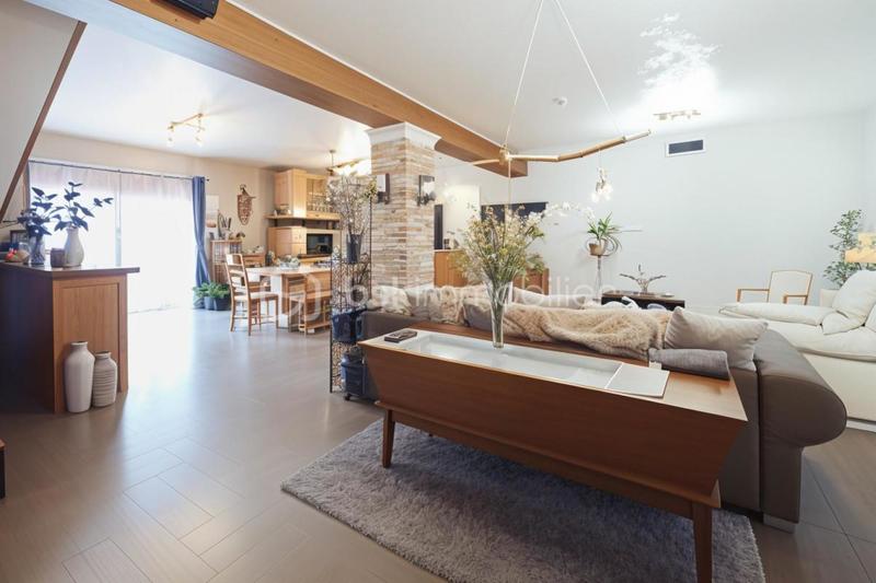 Propriété - 380 m² - 12 pièces