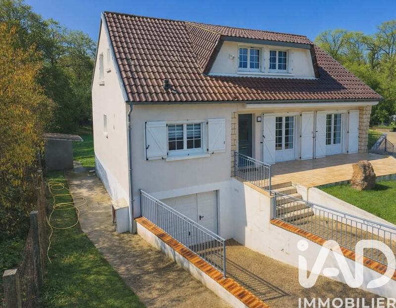 Maison - 132 m² - 7 pièces