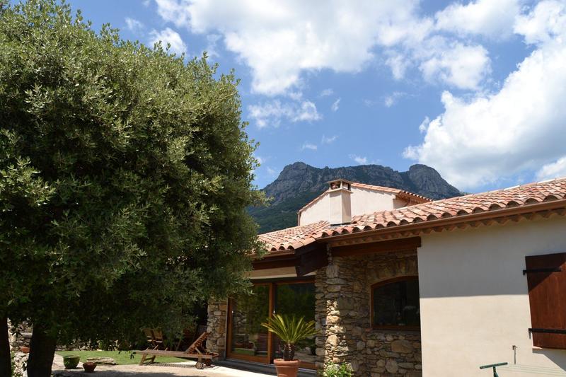 Maison - 205 m² - 7 pièces