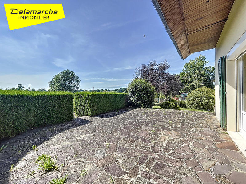 Maison - 204 m² - 8 pièces