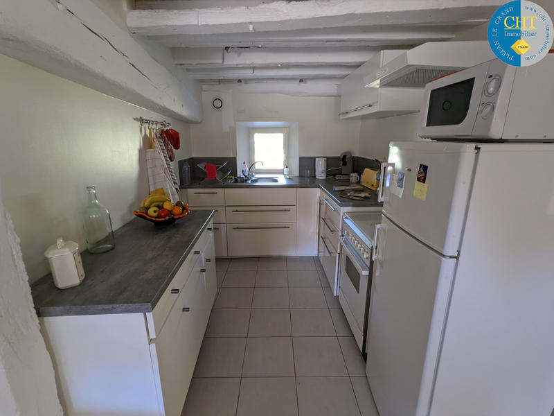 Maison - 228 m² - 12 pièces