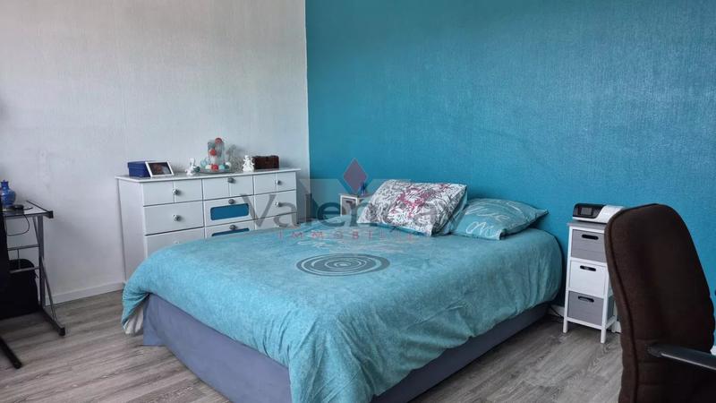 Appartement - 98 m² - 4 pièces