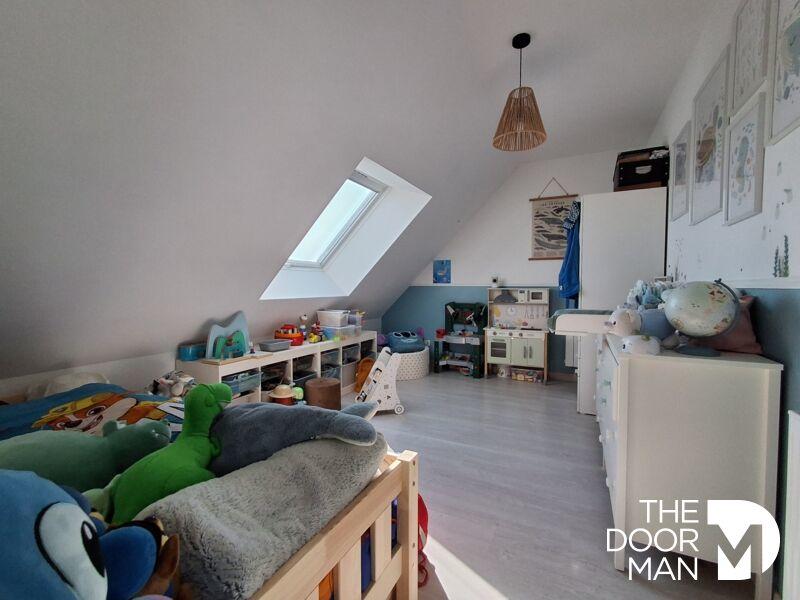 Maison - 102 m² - 6 pièces