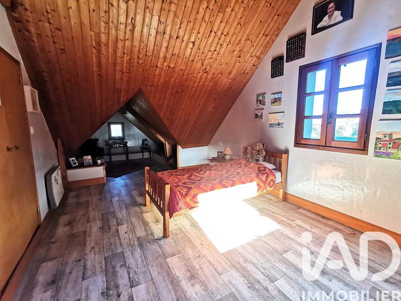 Maison - 135 m² - 6 pièces