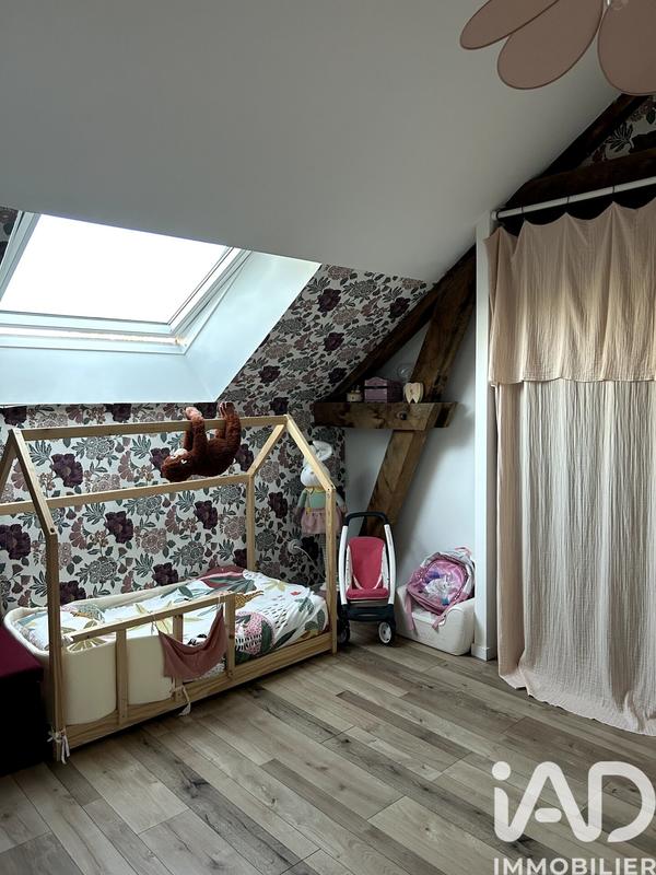 Maison - 210 m² - 5 pièces