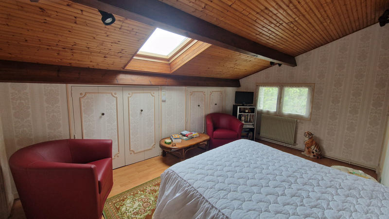 Maison - 146 m² - 8 pièces