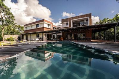 Villa - 395 m² - 9 pièces