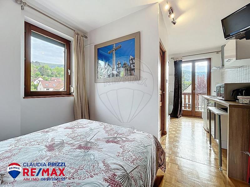 Maison - 180 m² - 6 pièces