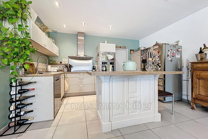 Villa - 93 m² - 4 pièces