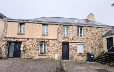 Maison - 196 m² - 8 pièces