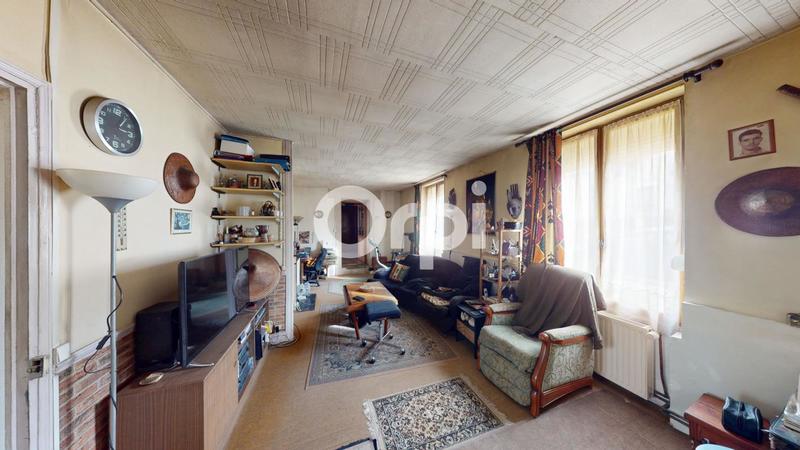 Maison - 243 m² - 6 pièces