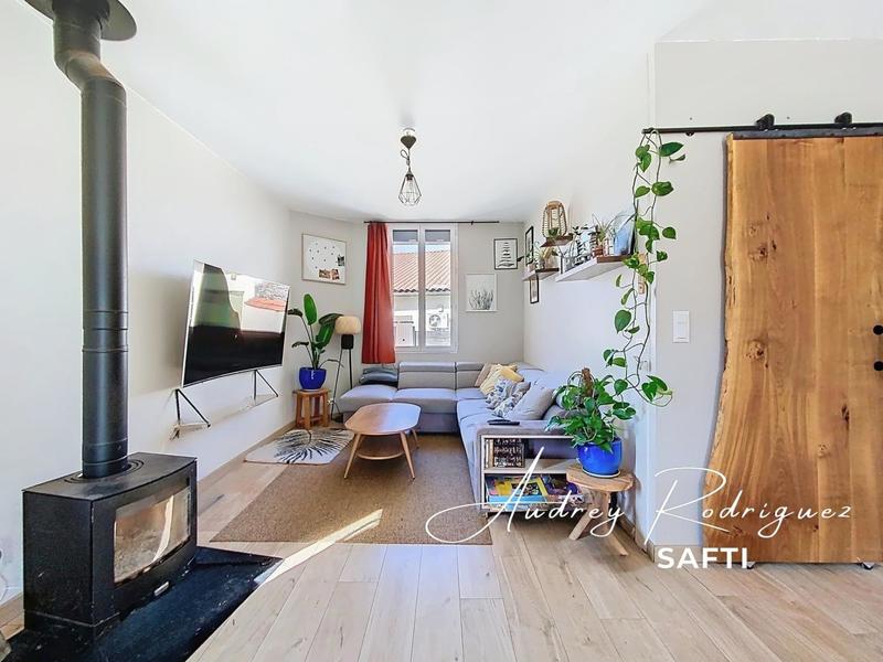 Maison - 80 m² - 4 pièces