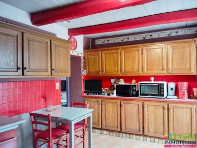 Maison - 102 m² - 5 pièces