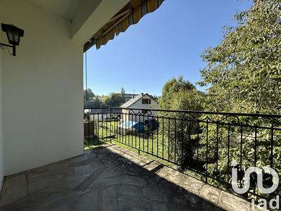 Maison - 102 m² - 5 pièces