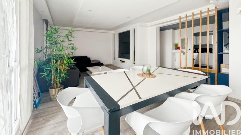 Appartement - 95 m² - 6 pièces