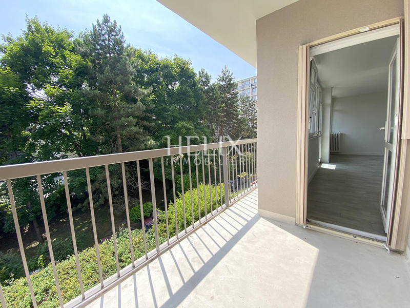 Appartement - 85 m² - 5 pièces