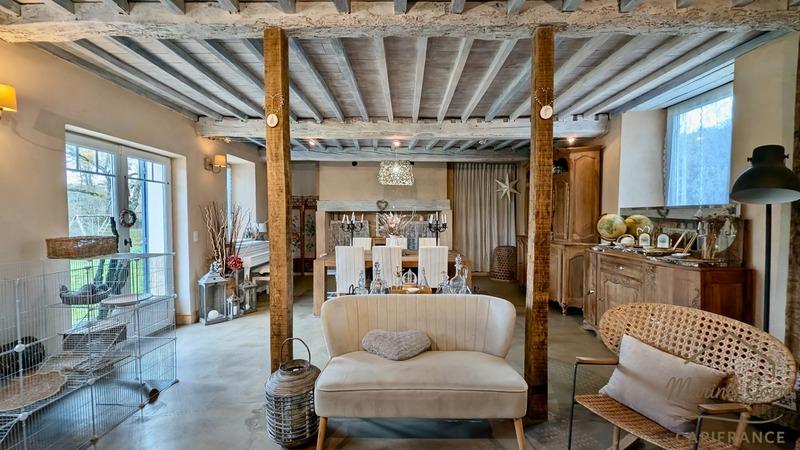 Maison - 187 m² - 7 pièces