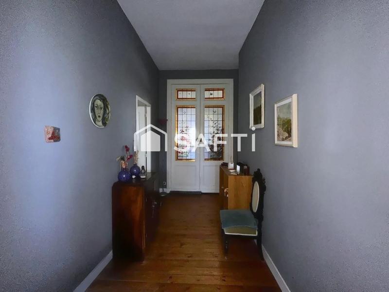 Appartement - 128 m² - 5 pièces