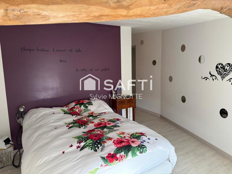 Maison - 230 m² - 9 pièces