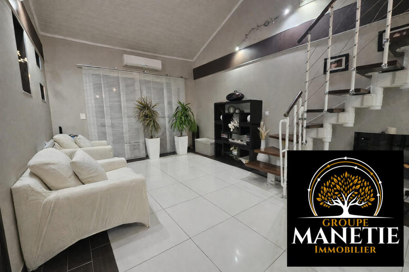 Maison traditionnelle - 139 m² - 6 pièces